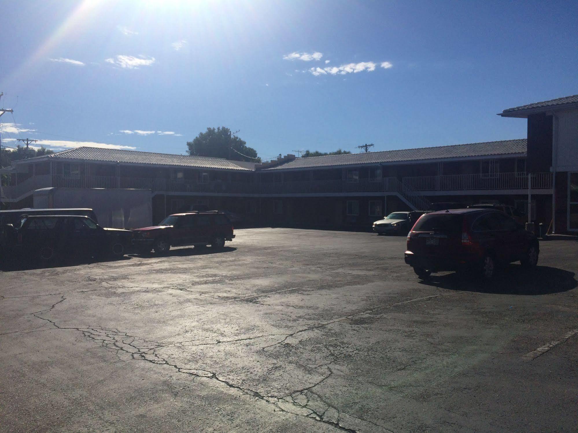 Chateau Motel Colorado Springs Ngoại thất bức ảnh